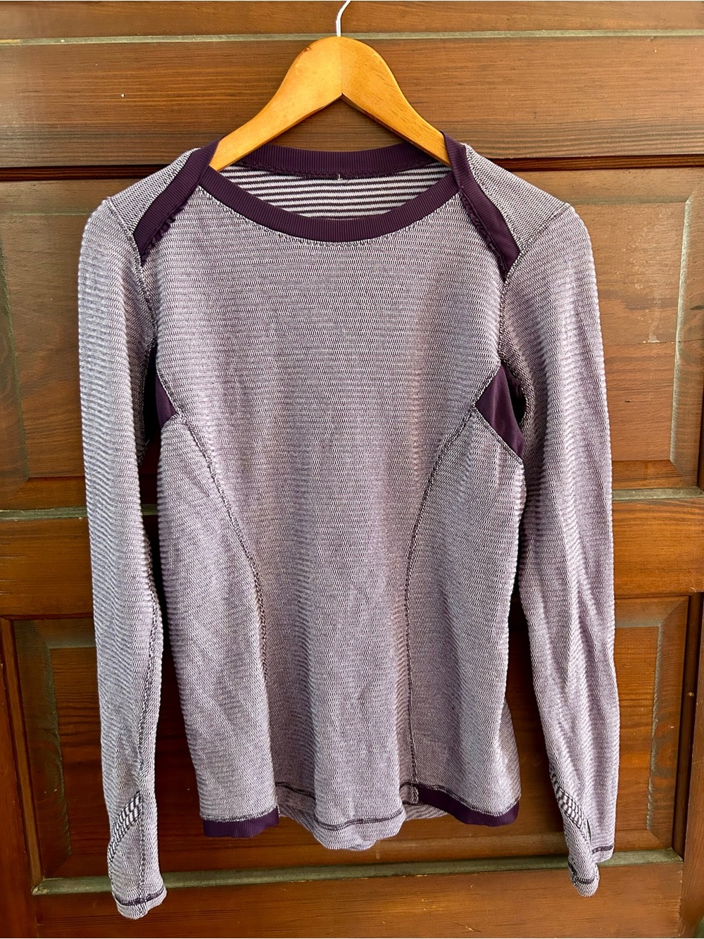 lululemon athletica Base Runner in Lavender Textured Long Sleeve Top - Picture 8 of 11